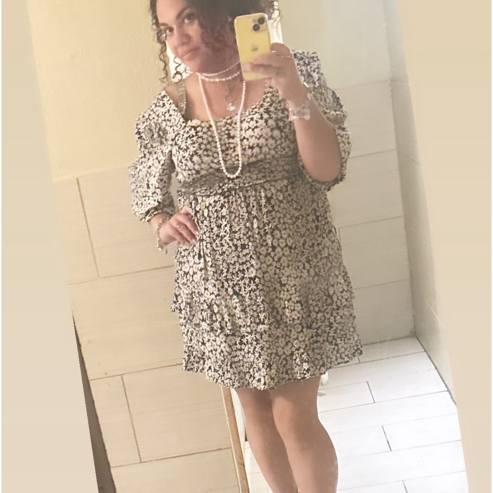 Meet your Posher, Lori